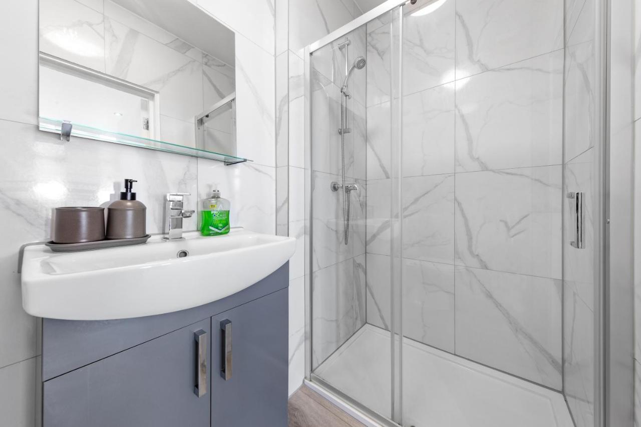 Comfy 1Bdr - 30Mins To Central Ldn - Parking The Hyde Exteriér fotografie